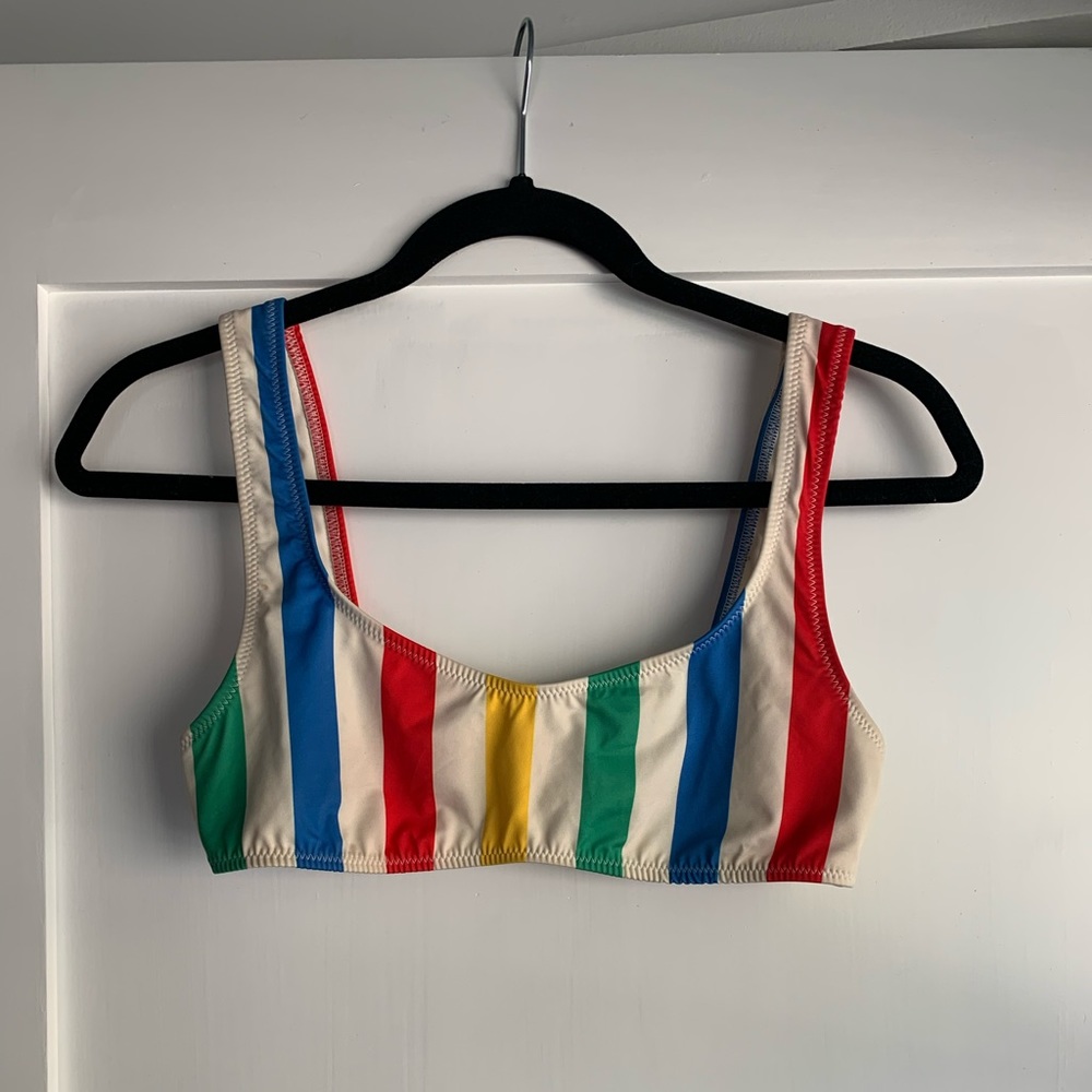 SOLID & STRIPED bikini swim top